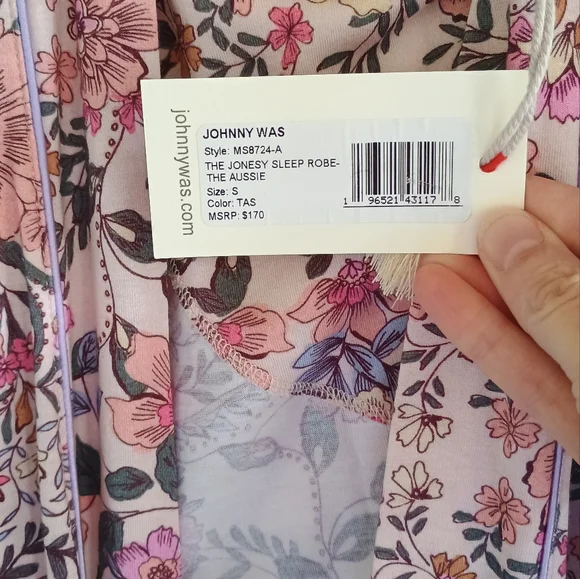 NEW With Tags Johnny Was The Jonesy Sleep Robe The Aussie Size Small Pink Floral - Picture 2 of 7